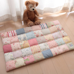 * ラプセニ *　四角つなぎのパッチワークマルチマット　極厚タイプ　kukka238　ふんわり淡い春色　バラ柄