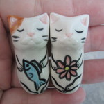 SALE￥600➡￥500　 猫いろいろ箸置き（２個セット）