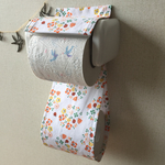 トイレットペーパーホルダーカバー てんとう虫とクローバー