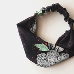 着物ターバン（紫、花、蒔糊）