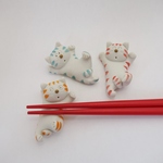ねそべり猫(彩色)の箸置き（3個セット）