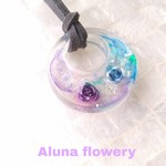 【新作】mini rose のフープネックレス