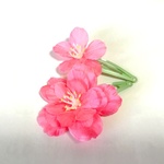 桃の花のぱっちん留め2個 491