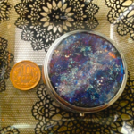 宇宙のコンパクト
