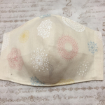 大人用ガーゼマスク（ベージュ色付きドイリー）