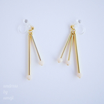 白の光線　ノンホールピアス