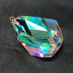 虹の結晶 涙型 ビビッド ペンダントトップ VD-053