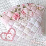 【作成キット】四角パッチの薔薇柄ポーチ（ピンク）パッチワーク