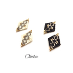 Winter ビーズ ピアス《White・Black》