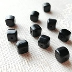ぷっくりキューブ　チェコビーズ　5X7mm 10個