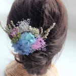 再×2　爽やか清楚なブルー系お花のヘッドドレス♡ヘアアクセサリー　ヘアパーツ　ヘアピース　髪飾り　プリザーブドフラワー　ウエディング　成人式　卒業式　着物　和装
