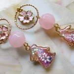 ◇1988再販２ 🌸桜花のうさぎとさくら🐇🎶 ※ピアス・イヤリングに変更可能 　