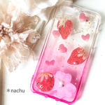 苺とフラワーのiPhoneケース