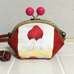 【to＿moe＿co様専用】苺ケーキ♡がま口ポシェット