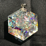虹の結晶ペンダント 六角形  HX-016