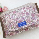 G様専用フラップ付きビタットおしりふきポーチ*ＹＵＷＡ花柄