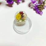 お花の図鑑の様なリング