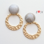 【送料無料】グレー×マットゴールドのピアス