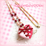 (再販！)ハート♡ラッピングマカロンのネックレス(ピンク＆レッド)