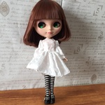 ブライス リカちゃん サイズ レースの長袖ワンピース 白