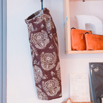 花柄ブラウンエプロン（ワンタッチ）