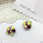 57 ビオラ ワイン色 ピアス 材料 薔薇 パーツ ＊二個セット樹脂・ブーケ・ミニミニサイズ・アクセサリー・パーツ・薔薇 パーツ ピアス・材料・花・ローズ、アクセサリー材料