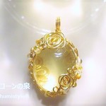 オウロベルデ・クォーツペンダント（ワイヤーアートジュエリー☆ワイヤーアクセサリー☆ワイヤーラッピング天然石ネックレス）