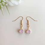 スワロフスキーピンクオパールのピアス/イヤリング