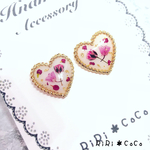 ぷっくりハートの押し花ピアス