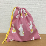 k10 読書うさぎさんのコップ袋 巾着袋