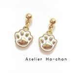 ＊白猫と黒猫の肉球＊ピアス/イヤリング 