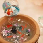 春うらら　金魚のお引っ越し