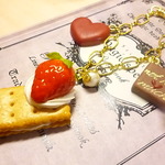 *一点限定*バッグチャーム(クリームサンドビスケット×いろいろチョコレート)
