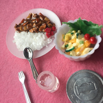 ミニチュアフード     カレーライス サラダ 水付き