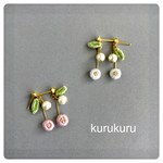 お花の刺繍ピアス  コットンパールつき