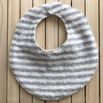  優しい肌触り＊タオルスタイ【新柄】横ボーダーグレー