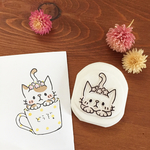 消しゴムはんこ  花冠と猫