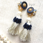 ☆Vintage Button☆ネイビー×ホワイトなタッセルピアス/イヤリング