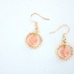 春の揺れるピアス ピンク&ゴールド