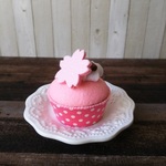 春のカップケーキ（桜）☆フェルトスイーツBOX