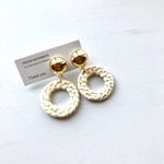 gold cabochon×ラタンイヤリング