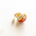 桜あんぱんのピンバッチ