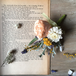 花摘みコサージュ