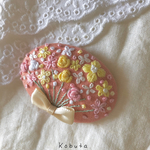 💐幸せ春色の花束 💐刺繍ブローチ     