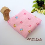 20×20　ダブルガーゼのハンカチ　ミニマカロン柄ピンク