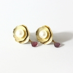 花のピアス(サファイア)