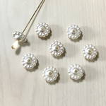 VINTAGE PEARL OFF WHITE FLOWER ACRYL SPACER BEADS