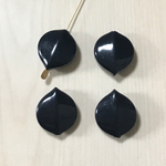 VINTAGE BLACK ACRYLIC UNIQUE POD BEADS 