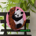 パンダの刺繍ブローチ🐼