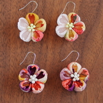 桜　ちりめん古典文様　シンプルピアス